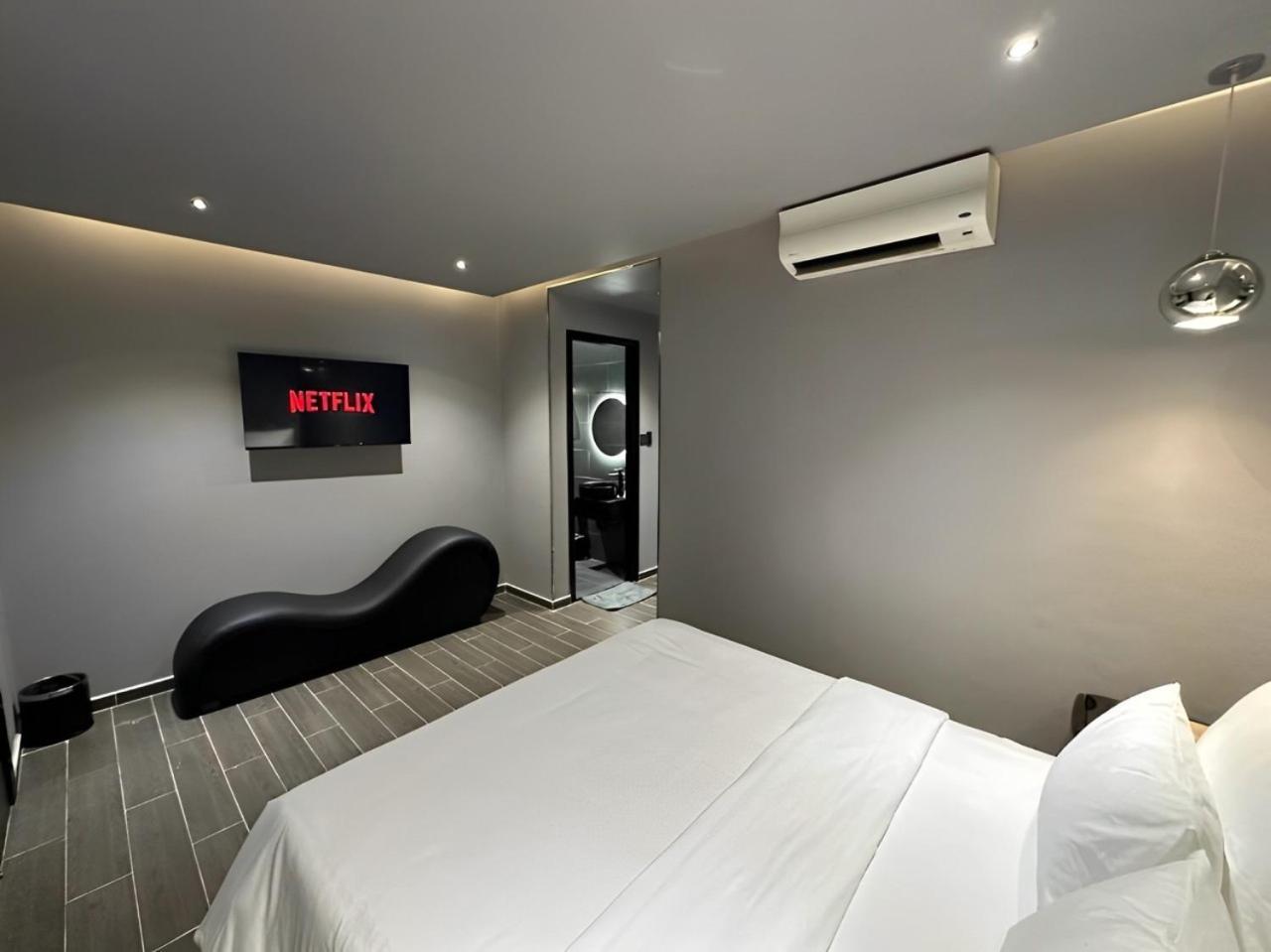 Midas Hotel 2 مدينة هوشي منه المظهر الخارجي الصورة